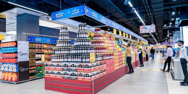 ആകർഷകമായ റമദാൻ ഓഫറുകളുമായി ലുലു ; 5500 ലേറെ ഉത്പന്നങ്ങൾക്ക് 65 ശതമാനം വരെ കിഴിവ്. ഉപഭോക്താക്കളെ കാത്തിരിക്കുന്നത് വിപുലമായ സേവനങ്ങൾ