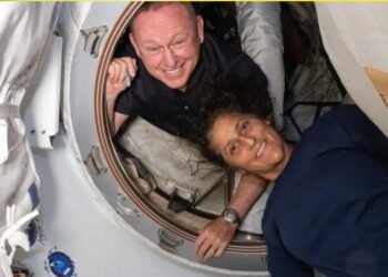 എട്ട് മാസത്തിന് ശേഷം സുനിത വില്യംസും ബുച്ച് വില്‍മോറും ഭൂമിയിലേക്ക്