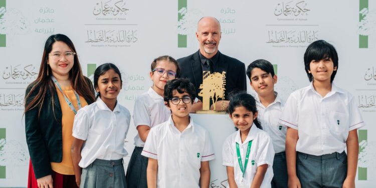 നോർത്ത് ഗേറ്റ് ബ്രിട്ടീഷ് സ്കൂളിന് അജ്‌മാൻ മുനിസിപ്പാലിറ്റിയുടെ ആദരം