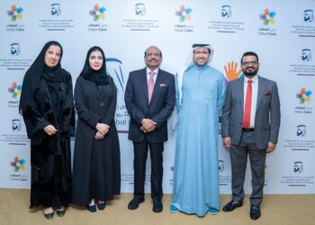 നിരാലംബരായ കുട്ടികളുടെ വിദ്യാഭ്യാസം: ദുബായ് കെയേഴ്സിന് ഒരു മില്യൺ ദിർഹം നൽകി ലുലു ഗ്രൂപ്പ്