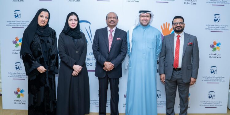 നിരാലംബരായ കുട്ടികളുടെ വിദ്യാഭ്യാസം: ദുബായ് കെയേഴ്സിന് ഒരു മില്യൺ ദിർഹം നൽകി ലുലു ഗ്രൂപ്പ്