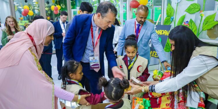 ദി ബ്ലൂമിങ്ങ്ടൺ അക്കാദമി ദശവാർഷിക നിറവിൽ ;  ആഘോഷങ്ങളിൽ മുഖ്യാതിഥിയായ ബ്രിട്ടീഷ് അംബാസഡർ