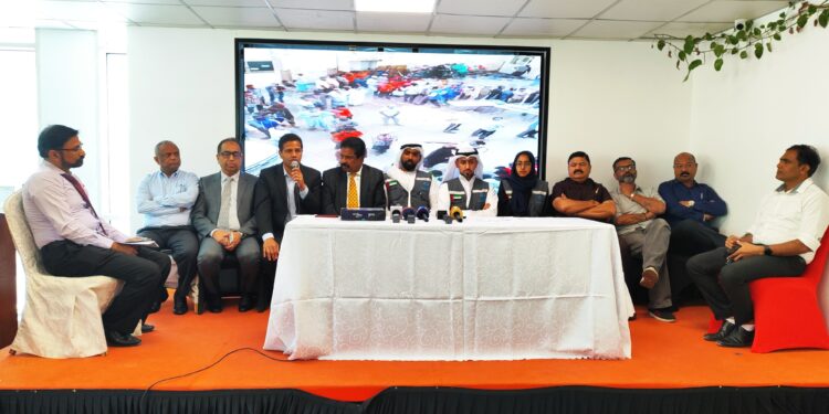 തൊഴിലാളികൾക്ക് സൗജന്യ നേത്രപരിശോധനയും കണ്ണടയും :നൂർ ദുബായ് ഫൗണ്ടേഷനും അക്കാഫ് അസോസിയേഷനും കൈകോർക്കുന്നു.