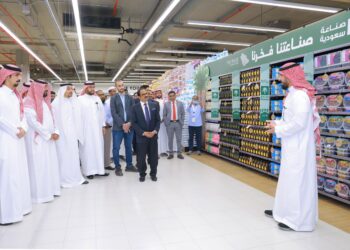 മക്കയിൽ റീട്ടെയ്ൽ സേവനം വിപുലമാക്കി ലുലു ഗ്രൂപ്പ് ; അൽ റുസൈഫയിൽ  പുതിയ ലുലു ഹൈപ്പർമാർക്കറ്റ് തുറന്നു