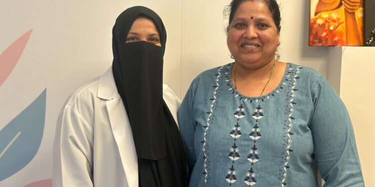 ശസ്ത്രക്രിയാ മുറിവുകളില്ലാതെ ഗര്ഭാശയം നീക്കം ചെയ്ത് ആസ്റ്റര്