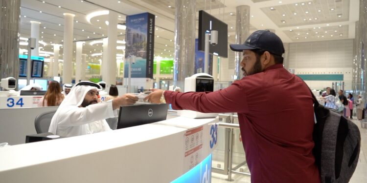 ദുബായ് വേൾഡ് കപ്പ് 2025: സ്മരണിക സ്റ്റാമ്പുമായി ദുബായ് താമസ -കുടിയേറ്റ വകുപ്പ്