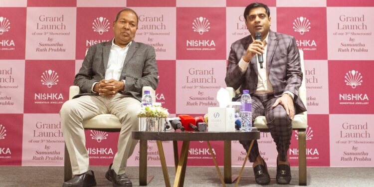 നിഷ്‌കയുടെ മൂന്നാമത്തേതും  വലുതുമായ ജ്വല്ലറിഷോറൂം അബുദാബിയിലെ മുസഫയിൽഈ മാസം 25ന് പ്രവർത്തനമാരംഭിക്കുന്നു.