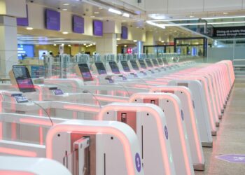 ദുബായ് വിമാനത്താവളത്തിൽ 16 മാസത്തിനിടെ 86  ദശലക്ഷത്തിലധികം യാത്രക്കാർ  പരാതികളില്ലാതെ കടന്നുപോയി